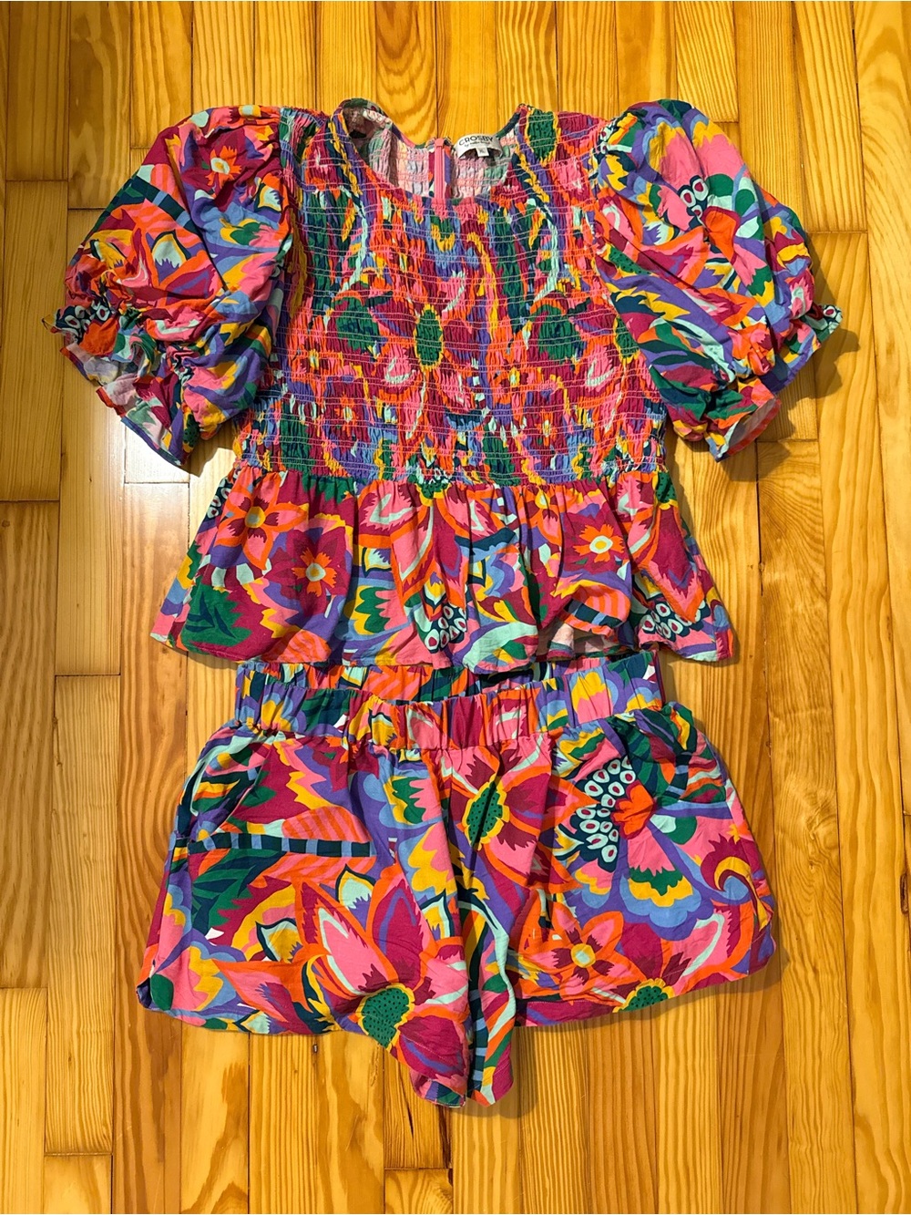 CROSBY by Mollie Burch Abstract Shorts Set